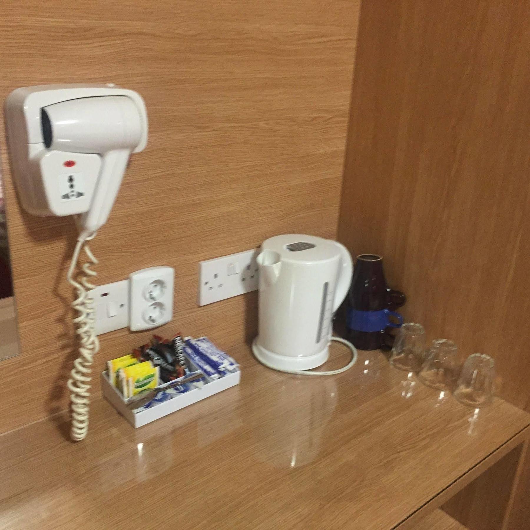 Carlton Hotel London Ngoại thất bức ảnh